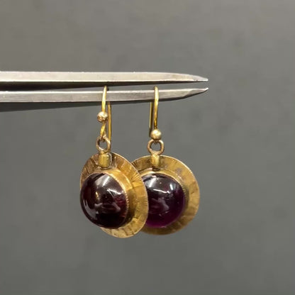 Antique Art Deco Cabochon Garnet + 14ct Yellow Gold Disc Earrings