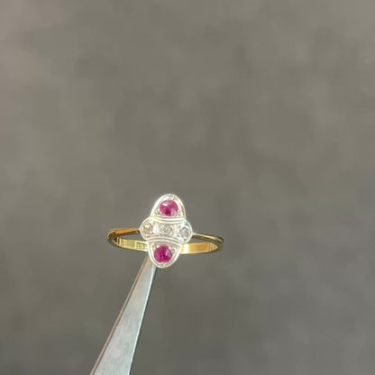 Vintage Art Deco Ruby + Diamond + 18ct Yellow Gold Ring - Sz. 6.5
