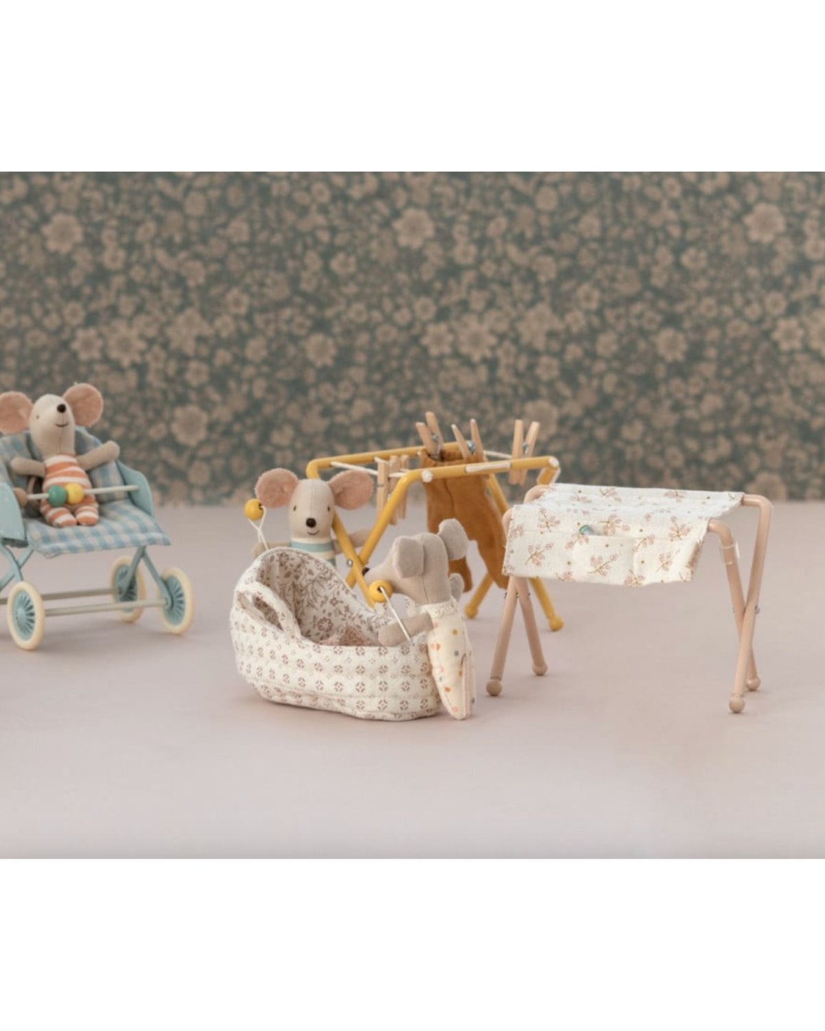Mouse Drying Rack Maileg Maileg Mouse Drying Rack - Marigold – Alchemy Fine Goods