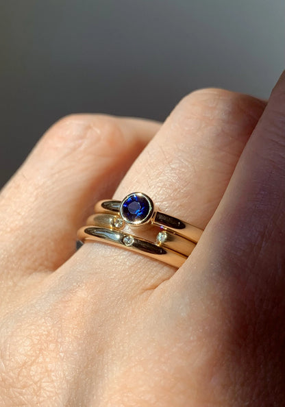 Slice Solitaire Blue Sapphire Ring